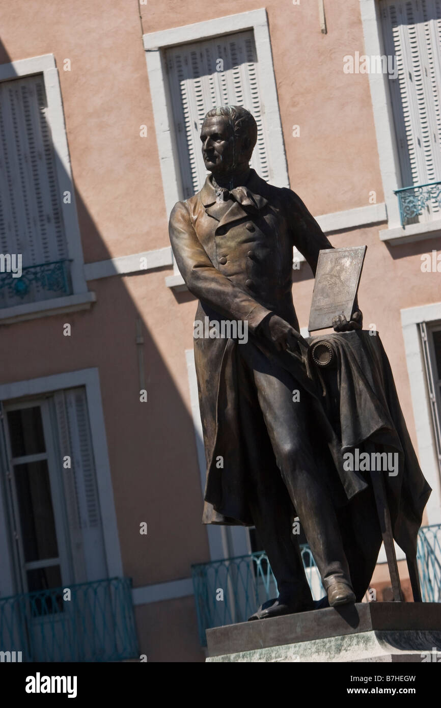 Statue von Nicéphore Niepce, der Gründer der Fotografie in Chalon Sur Saone Burgund Frankreich EU Stockfoto