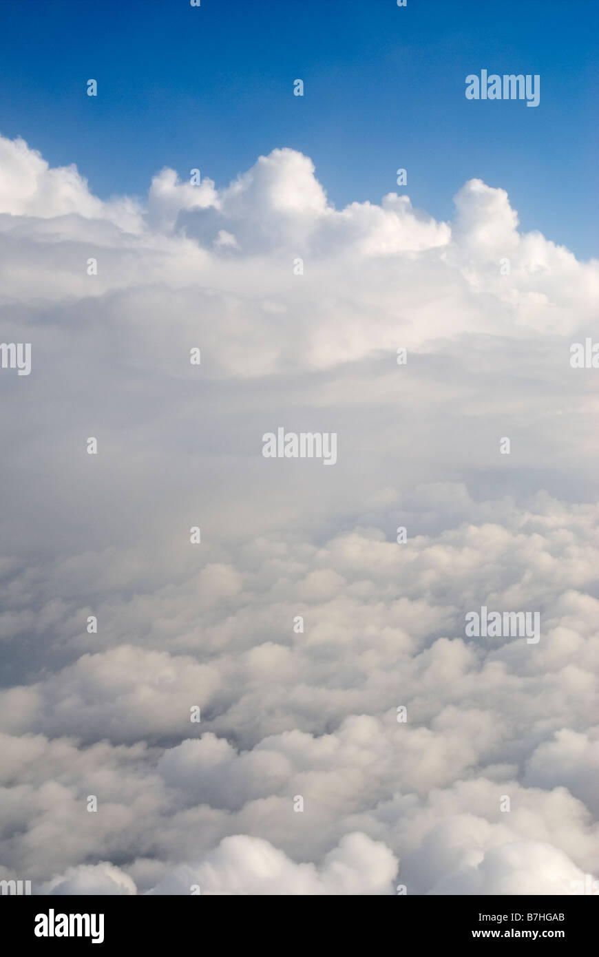 Wolkengebilde über Europa Stockfoto