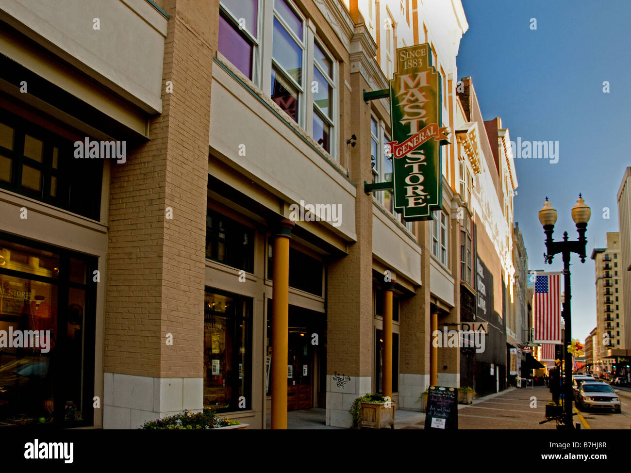 Der Mast Gemischtwarenladen auf Gay Street in der Innenstadt von Knoxville Tennessee Stockfoto