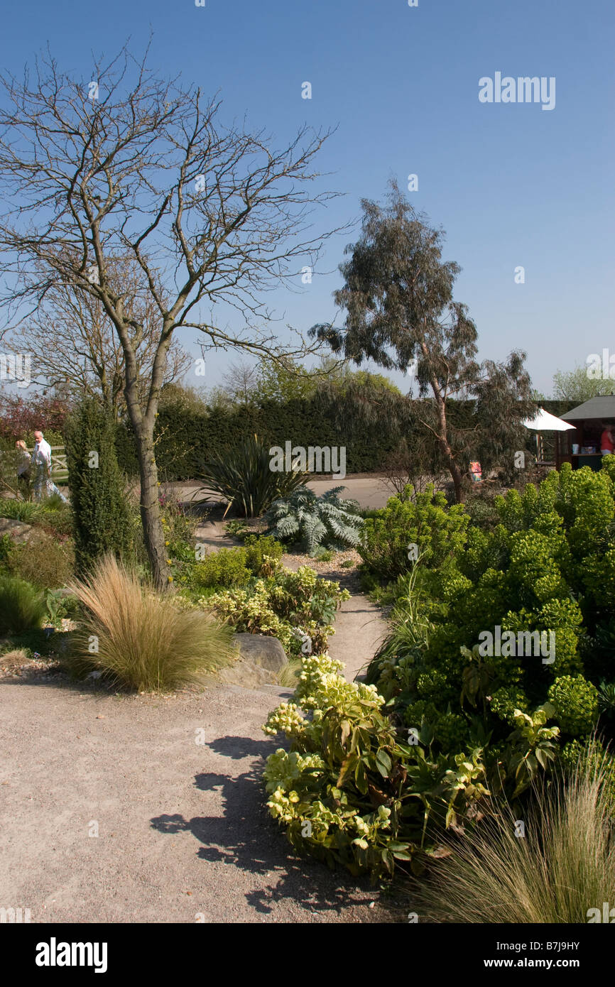 Der Chemische Garten Im Rhs Garden Hyde Hall Gardens Essex