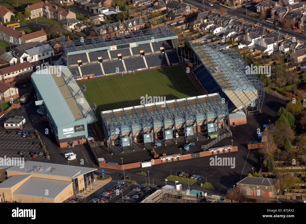 Luftaufnahme des Rugby Park Fußballstadion. Haus von Kilmarnock Football club Stockfoto
