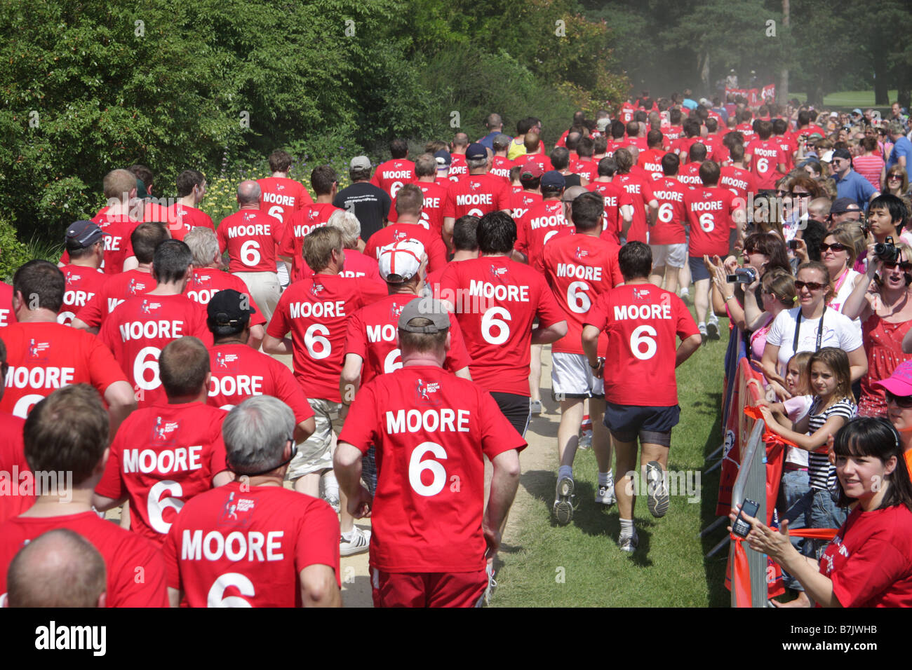 Läufer beim Start für Moore-Charity-Event in Oxford 2008 Stockfoto
