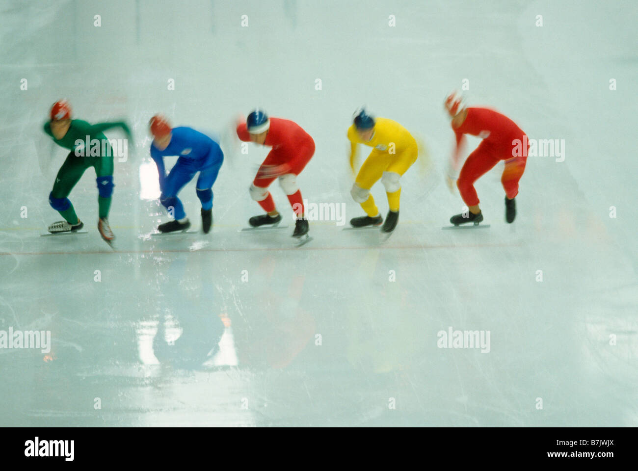 Shorttrack-Speedskater an der Startlinie Stockfoto