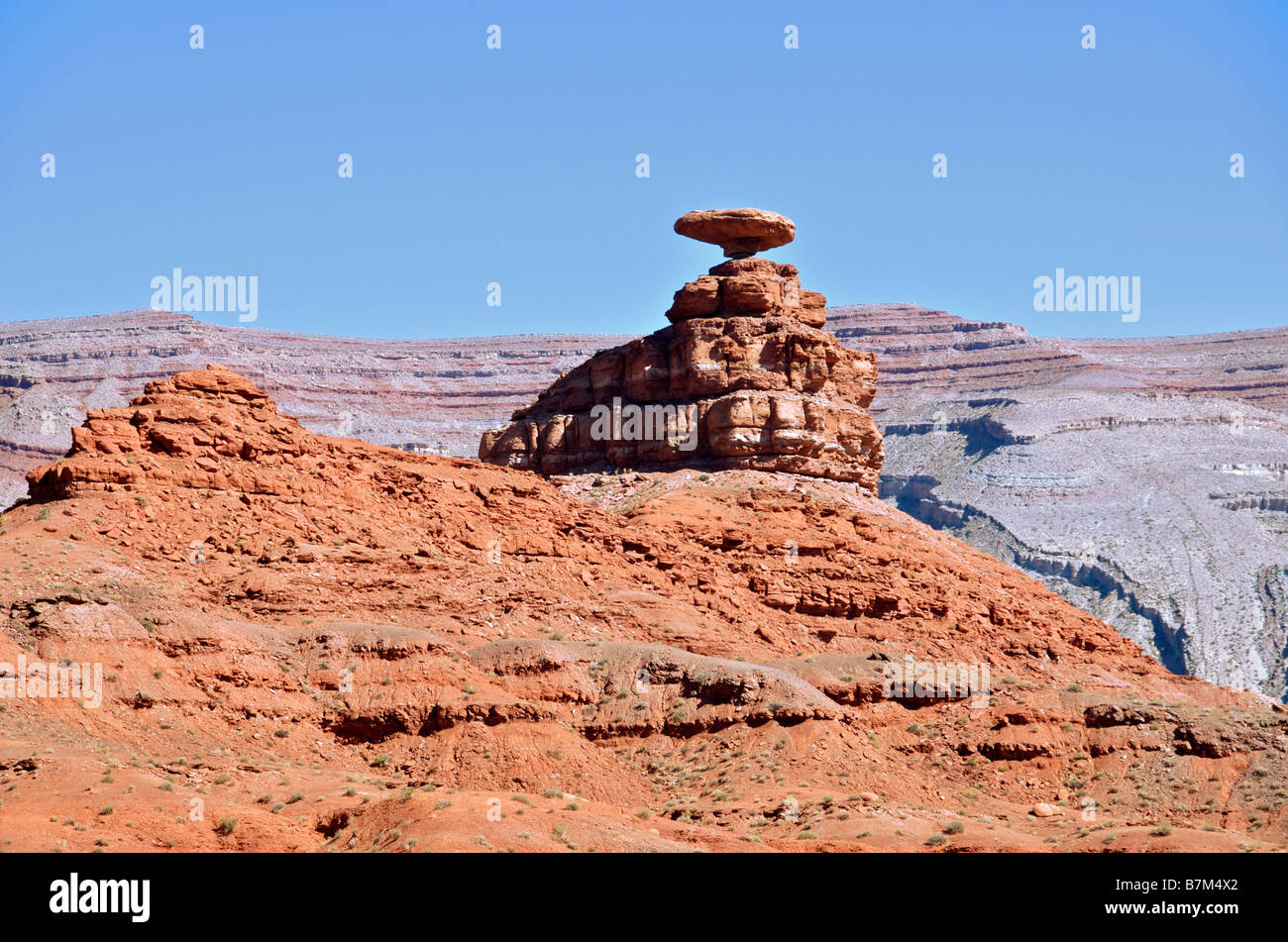Mexican Hat Felsformation Monument Valley, Utah USA Stockfoto