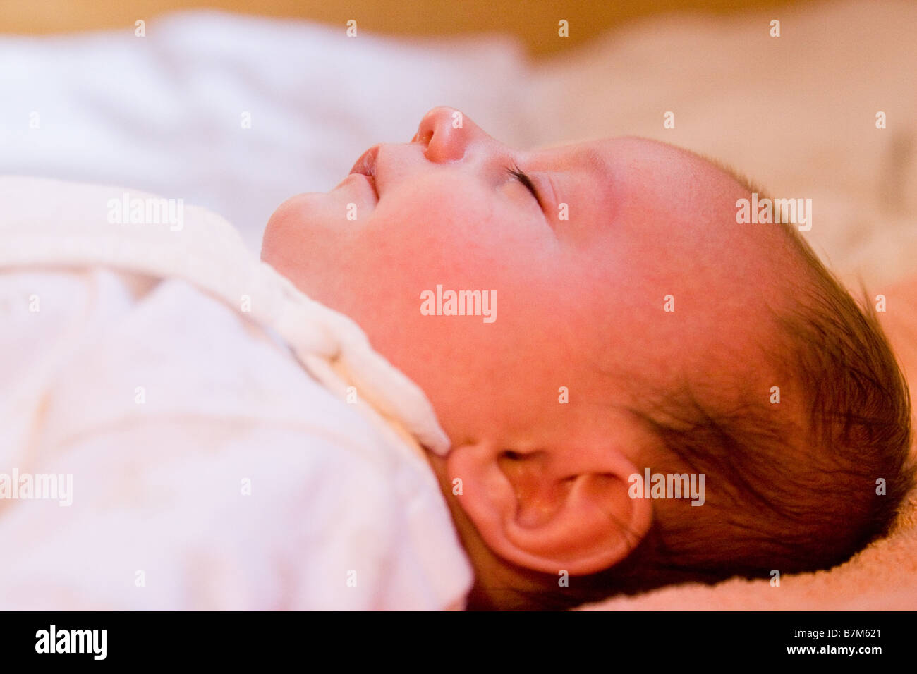 Baby-Schlaf - gesund und munter Stockfoto