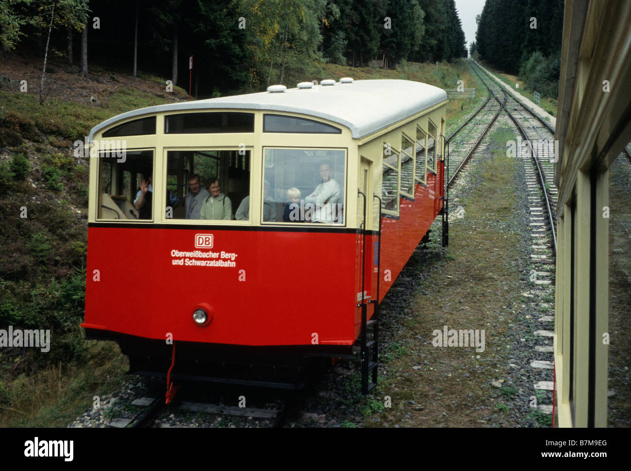 Die Bergbahn Oberweissbach - Passagier-Carrage der Standseilbahn Stockfoto