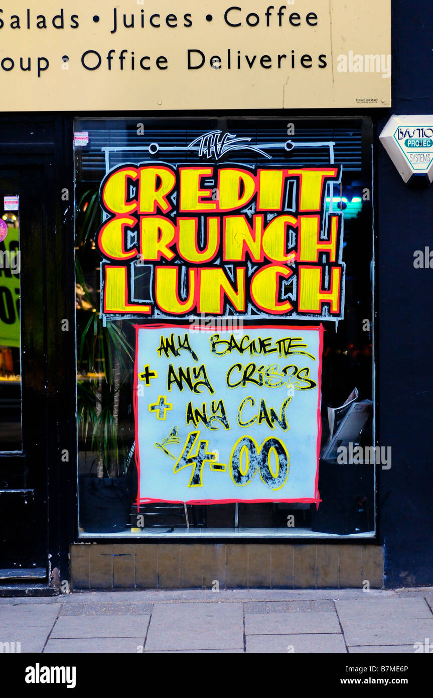 Credit Crunch Angebot beworben, in einem Sandwich Shop, Marlow, Bucks, UK Stockfoto