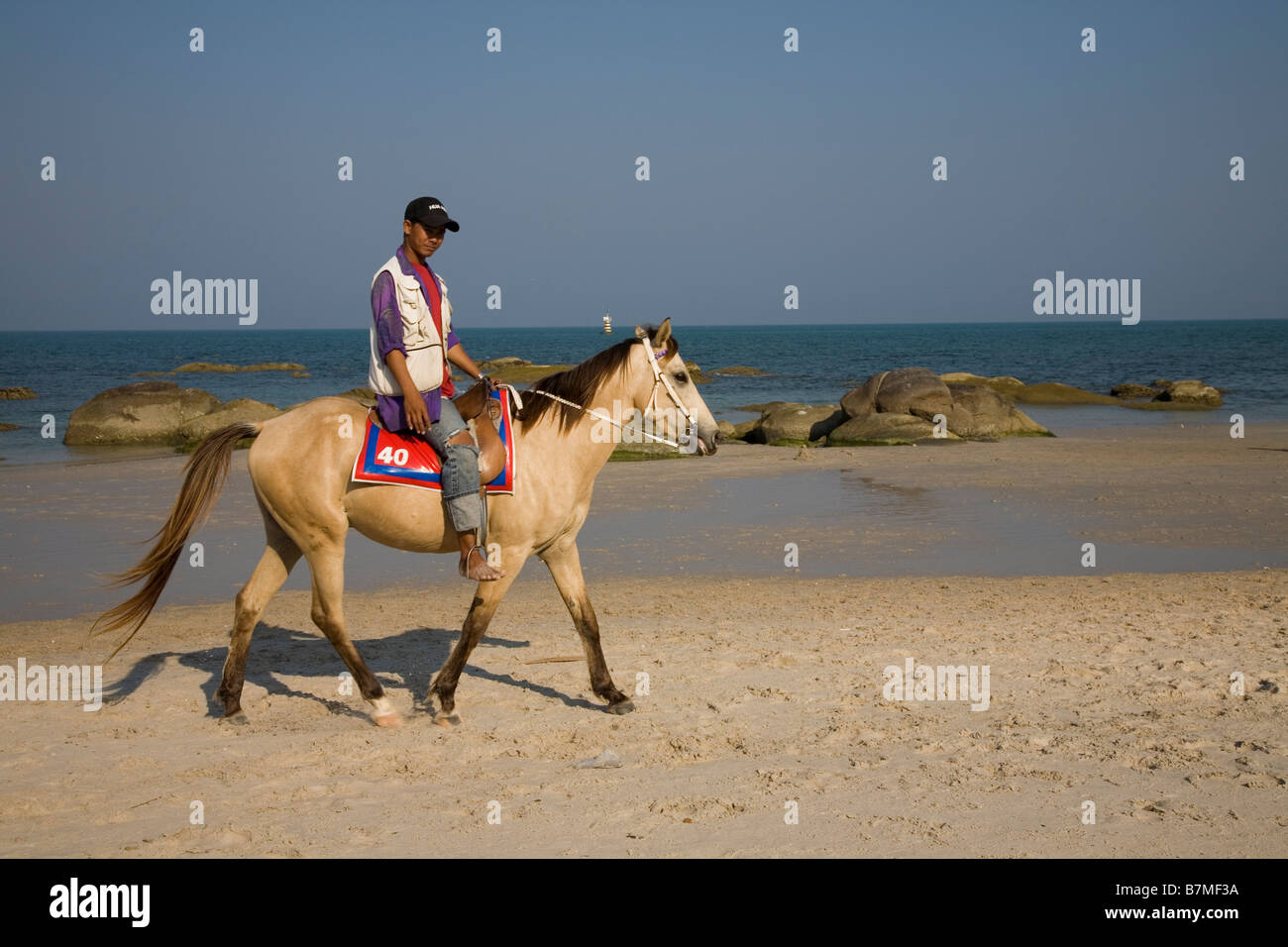 Strand von Hua Hin Ponyreiten Stockfoto