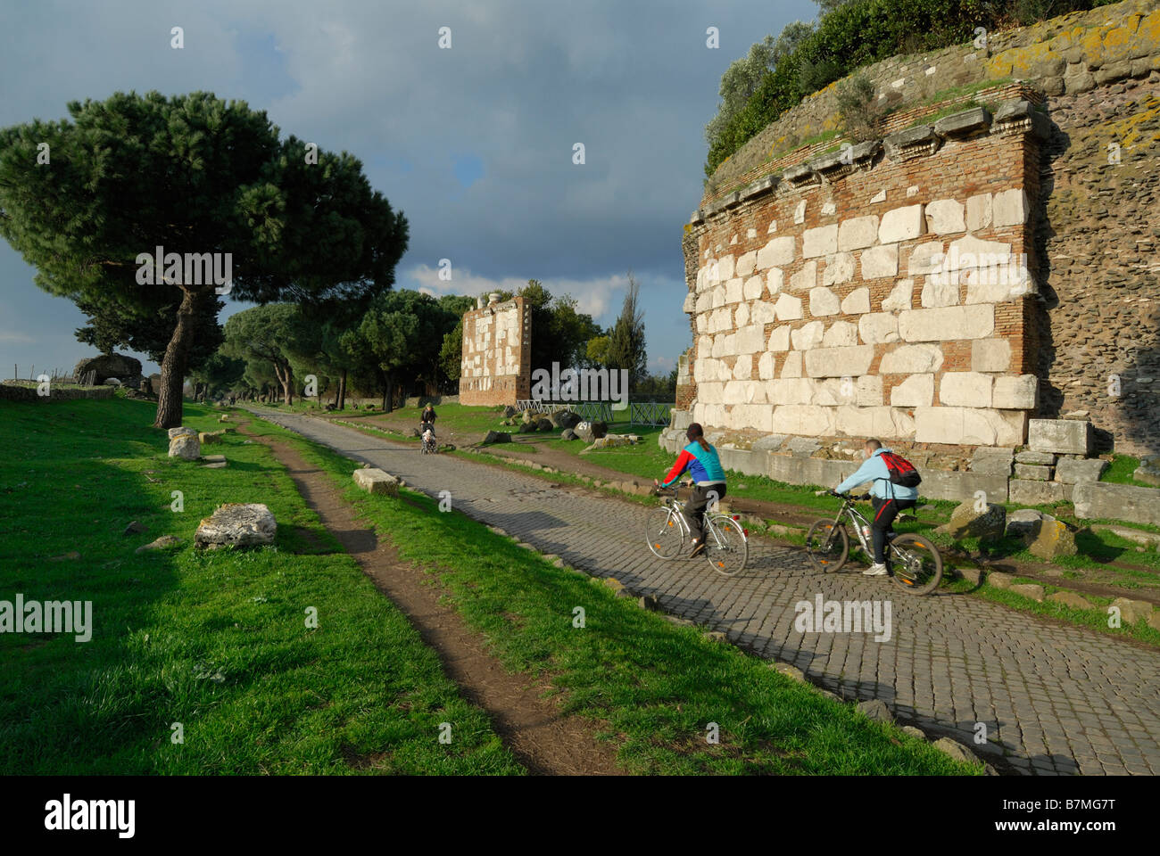 Rom Italien Via Appia Antica Via Appia Casal Rotondo Mausoleum Stockfoto