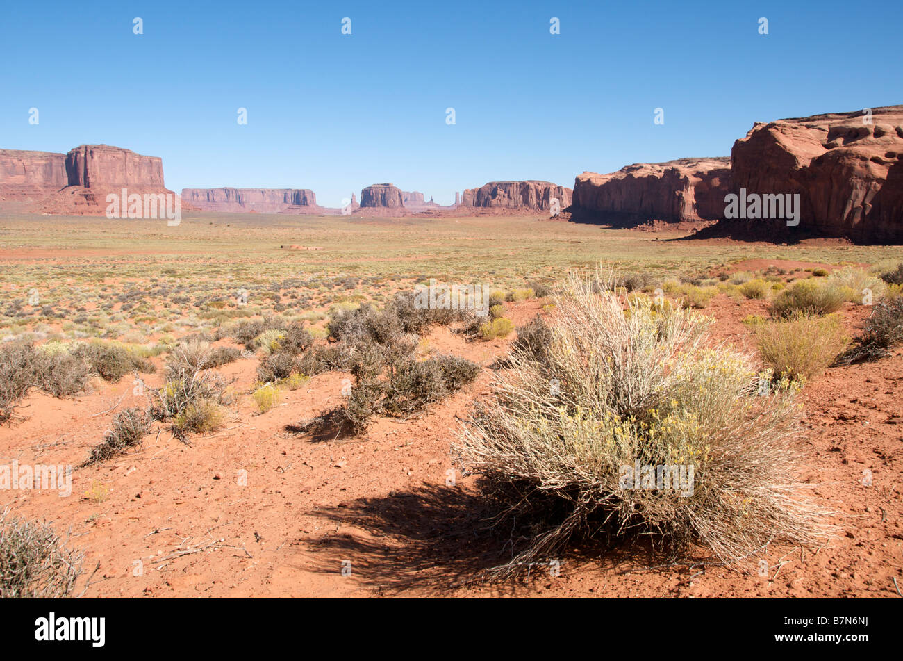 Panoramablick auf Buttes und Mesas Monument Valley Navajo Tribal Park Arizona USA Stockfoto