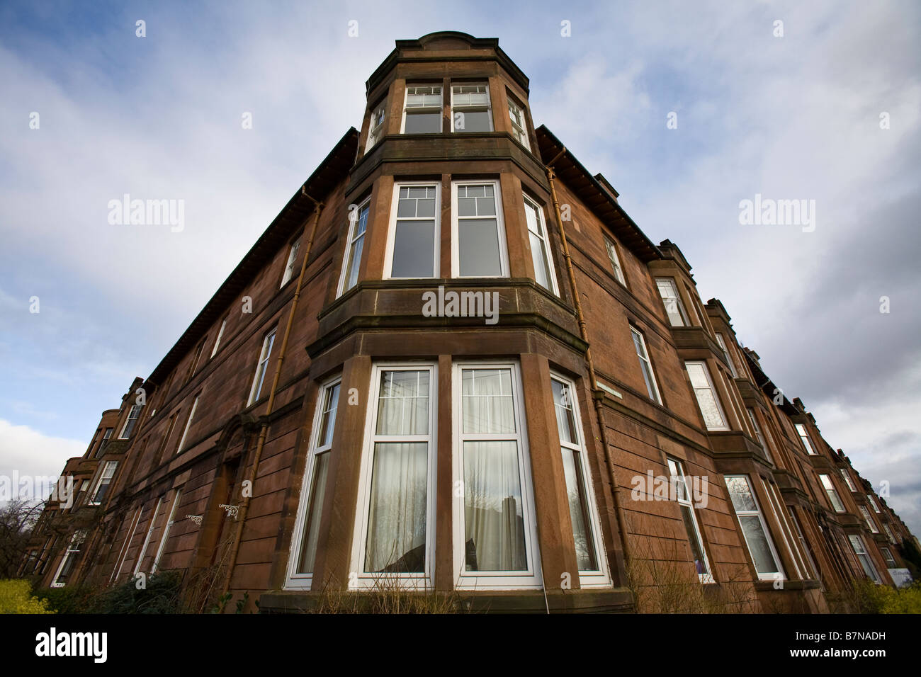 Sandstein Wohnungen (oder Wohnungen) Im Viertel Pollokshields von Glasgow Stockfoto