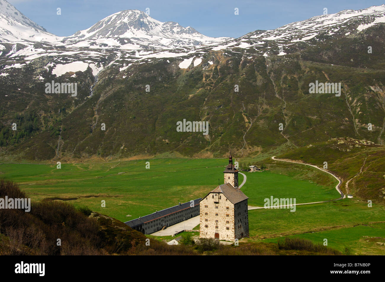 Stockalper s Hospiz mit Barral s Haus am Simplon-Pass in der Nähe von Brig, Wallis, Schweiz Stockfoto