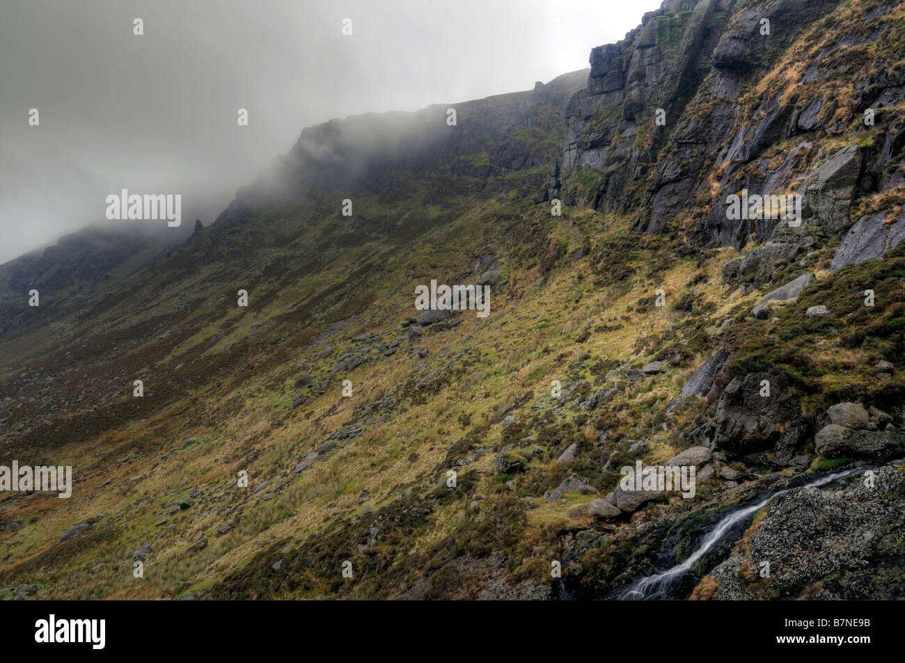 Nebel Nebel Wetter Comeragh Mountains Waterford Irland landschaftlich malerischen Gefahr unheimliche Geheimnis geheimnisvoll Stockfoto