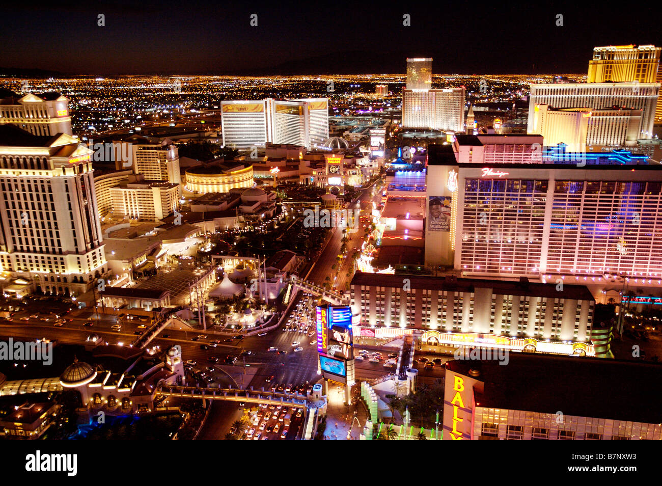 Der Streifen von oben auf den Eiffelturm Paris Hotel Stockfoto
