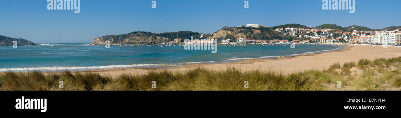 Sao Martinho Do Porto Stadt, Strand und Lagune, die Costa da Prata (Silber Küste) Stockfoto