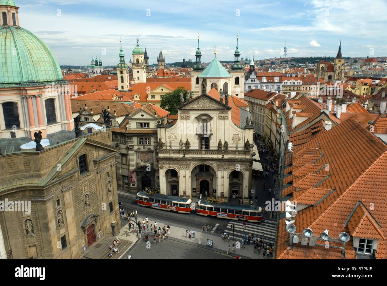 Die Dächer von St. Mesto Quartal das Zentrum der touristischen Aktivitäten in Prag Stockfoto