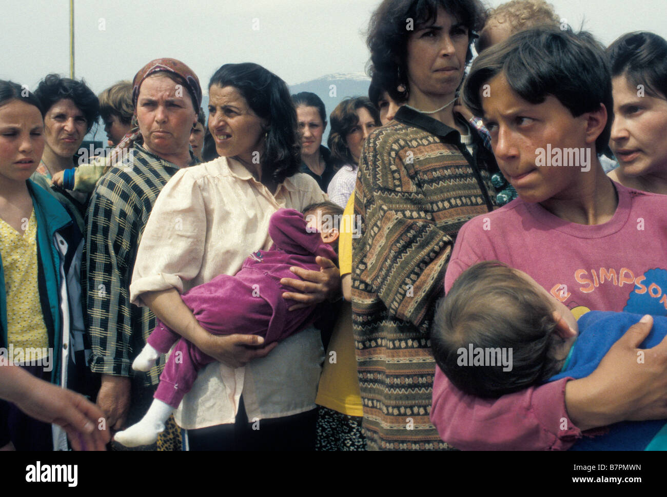 Kosovo-Konflikt 1999 gezwungen viele Kosovo-Albaner in ...