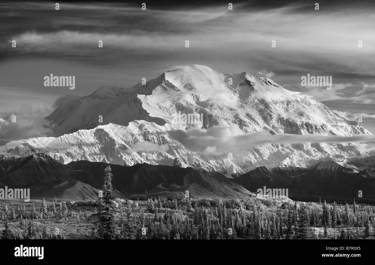 Infrarot-Bild des Mt. McKinley-Nordwand (Wickersham Wand), Denali National Park Stockfoto