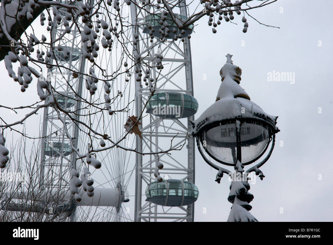 London Eye im Winter Stockfoto