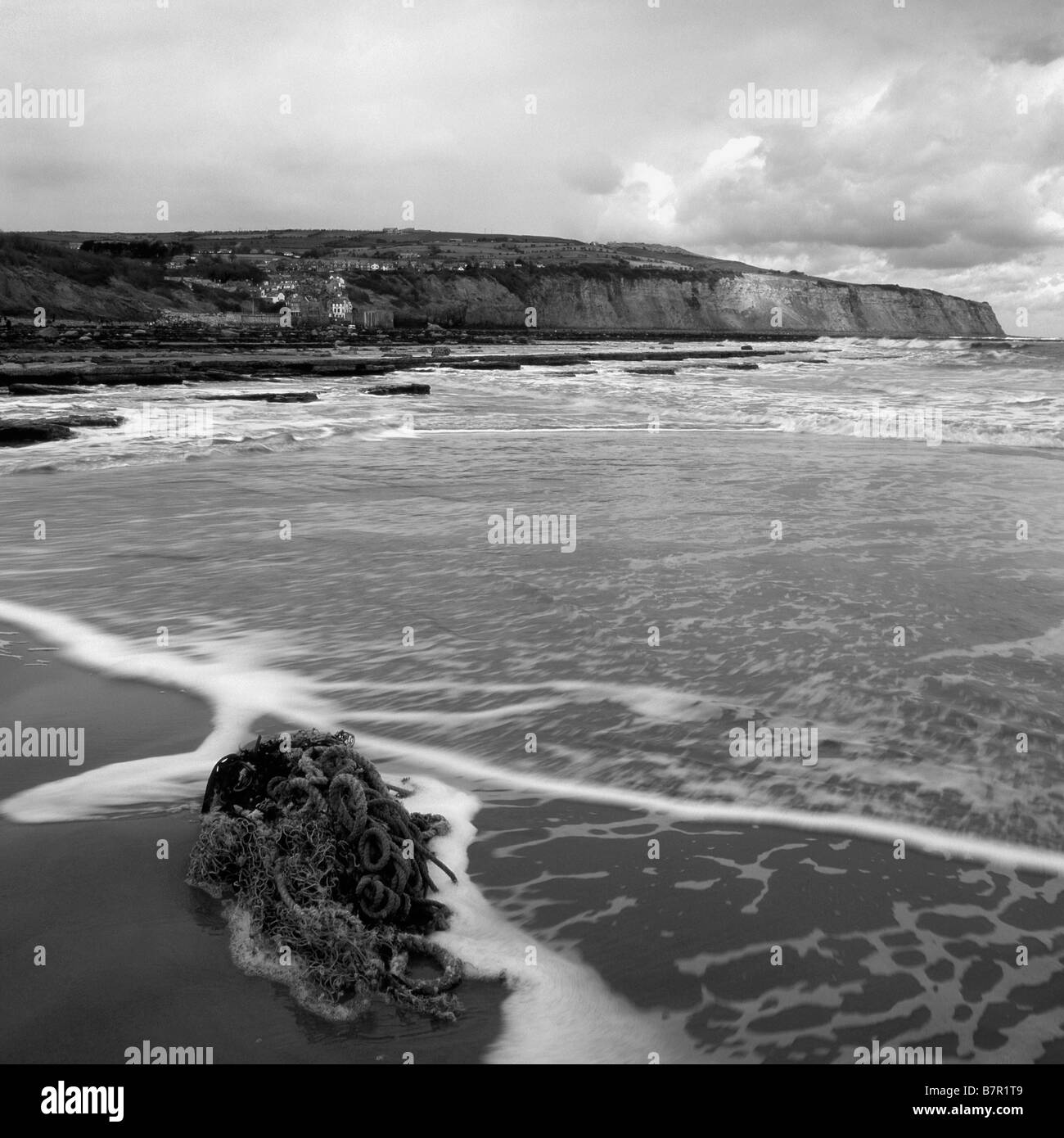 Robin Hoods Bay North Yorks Mauren Yorkshire England Stockfoto