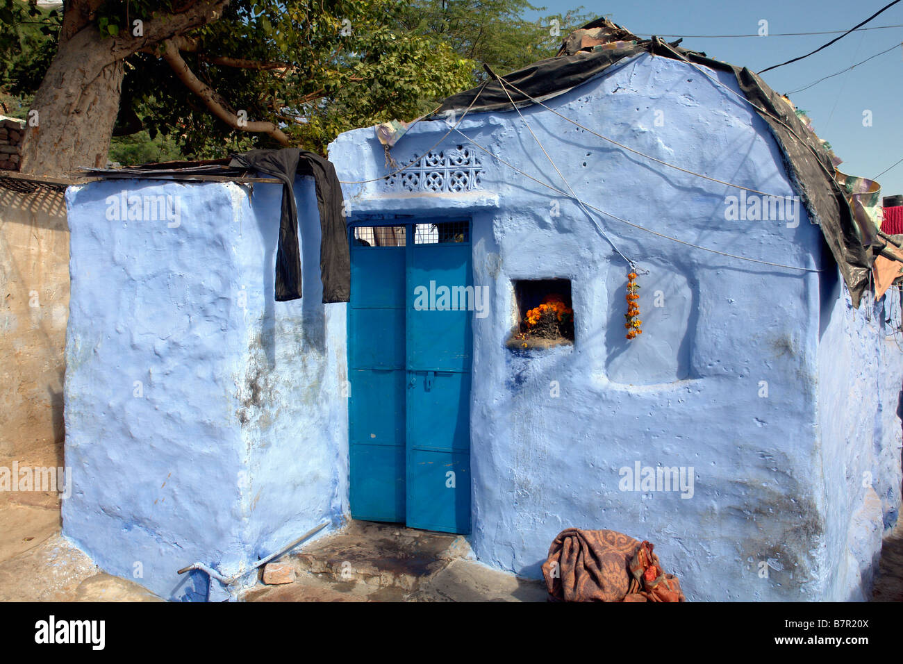 traditionellen Brahmanen blau gemaltes Haus in der alten Stadt jodhpur Stockfoto