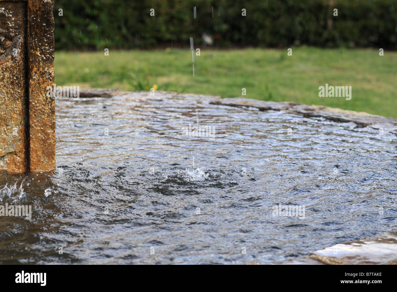 Wasser von einem Brunnen, Pesa, Boyacá, Kolumbien, Südamerika Stockfoto