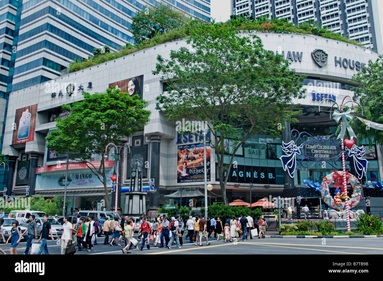 Singapur Orchard Road Menschen moderne Mode Luxus Shopping Mall Shop speichern Geschäfte Geschäfte Stockfoto