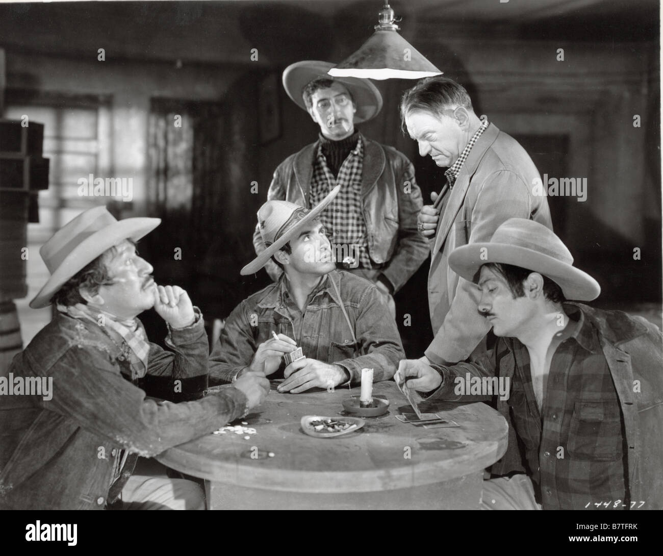 Incident de frontière Border Incident Jahr: 1949 USA Ricardo Montalban Regie: Anthony Mann Stockfoto