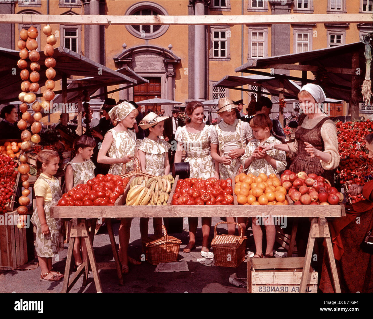 Sound of Music Jahr: 1965 USA Julie Andrews Regie: Robert Wise Nicholas Hammond, Julie Andrews, Heather Menzies-Urich, Debbie Turner, Kym Carath, Angela Cartwright, Charmian Carr, Duane Chase Stockfoto