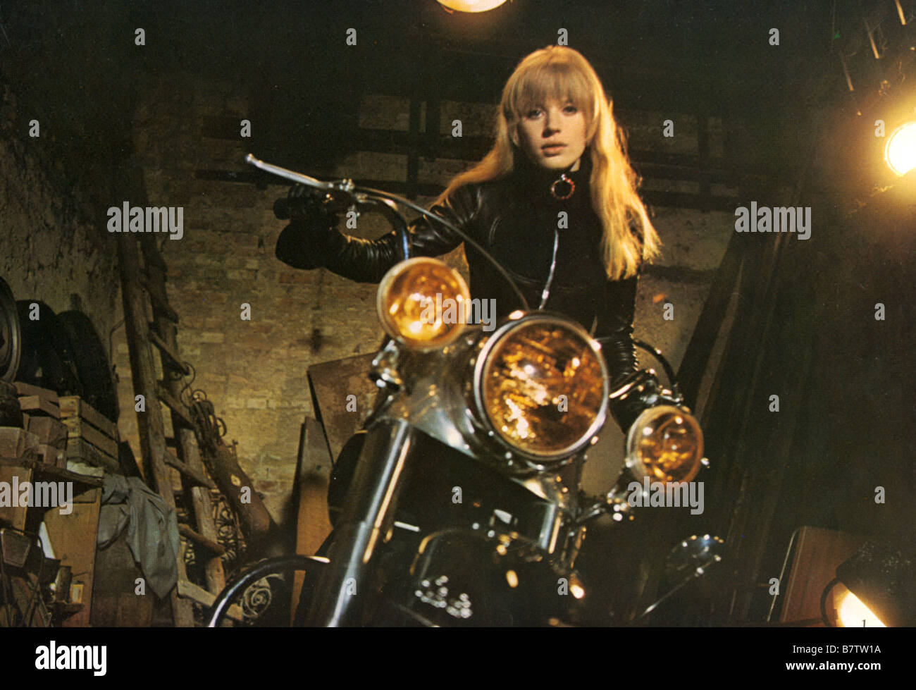Die Mädchen auf einem Motorrad Jahr: 1968 Großbritannien/Frankreich Marianne Faithfull Regie: Jack Cardiff Stockfoto