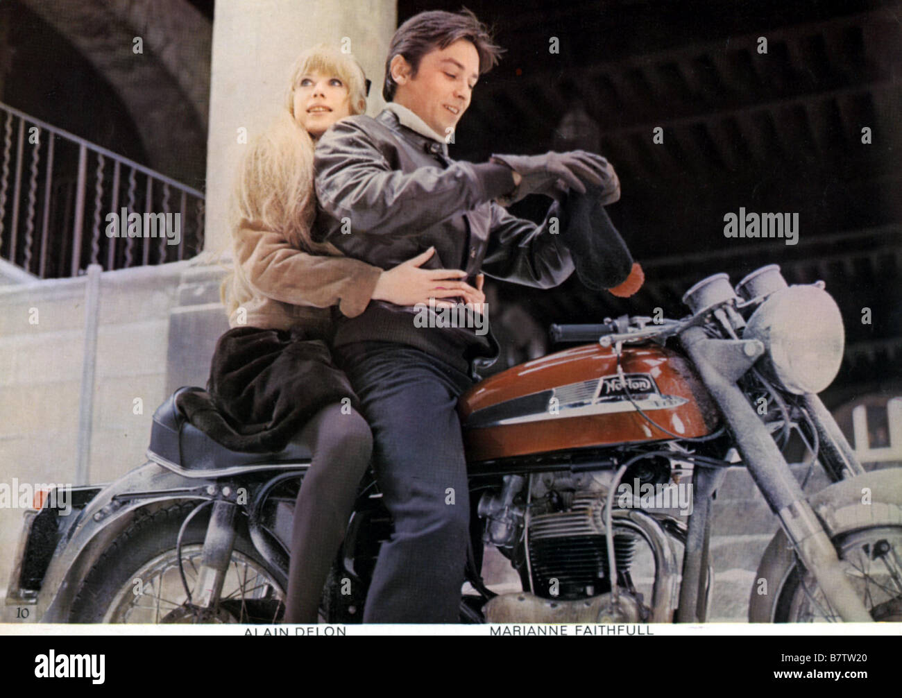 Die Mädchen auf einem Motorrad Jahr: 1968 Großbritannien/Frankreich Alain Delon, Marianne Faithfull Regie: Jack Cardiff Stockfoto