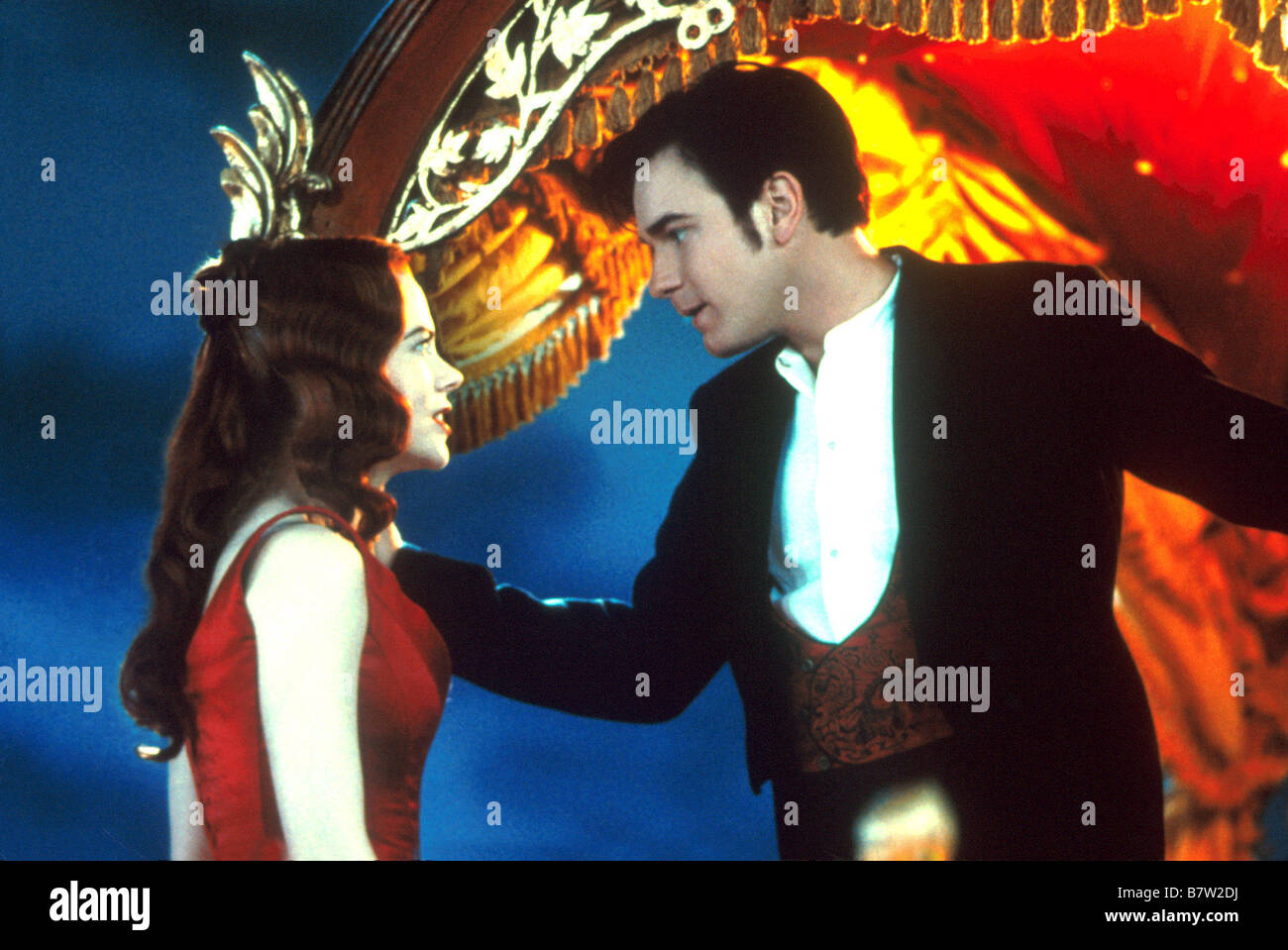 Moulin Rouge Jahr: 2001 USA/Australien Ewan McGregor, Nicole Kidman Regie: Baz Luhrmann Stockfoto