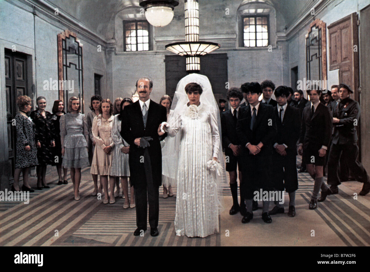 Salo oder 120 giornate di sodoma Fotos und Bildmaterial in hoher Auflösung Alamy Salo oder 120 giornate di sodoma Fotos und Bildmaterial in hoher Auflösung Alamy