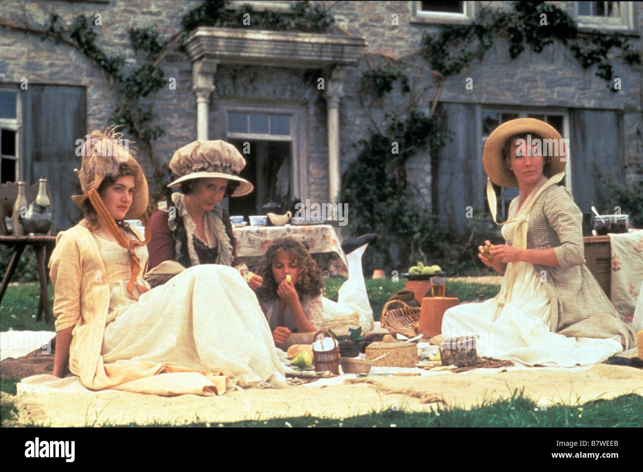 Sinn und Sinnlichkeit Jahr: 1995 Großbritannien/USA Kate Winslet, Emma Thompson, Gemma Jones Regie: Ang Lee Stockfoto