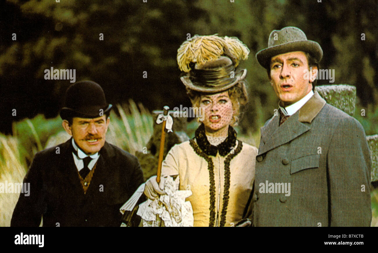 Das Privatleben des Sherlock Holmes Jahr: 1970 UK Robert Stephens, Geneviève Page, Colin Blakely Regie: Billy Wilder Stockfoto