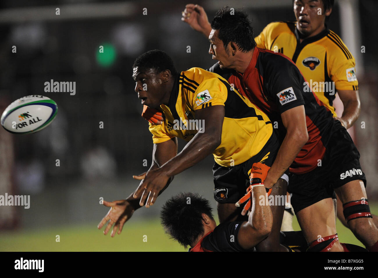 Uche Oduoza Sungoliath 5. September 2008 Rugby Japan Rugby Top League 2008 2009 1. Sec-match zwischen SUNTORY Sungoliath 9 19 SANYO Electric wilde Ritter an Chichibunomiya Rugbyfootball Stadion Tokyo Japan Photo von Masakazu Watanabe AFLO SPORT 0005 Stockfoto