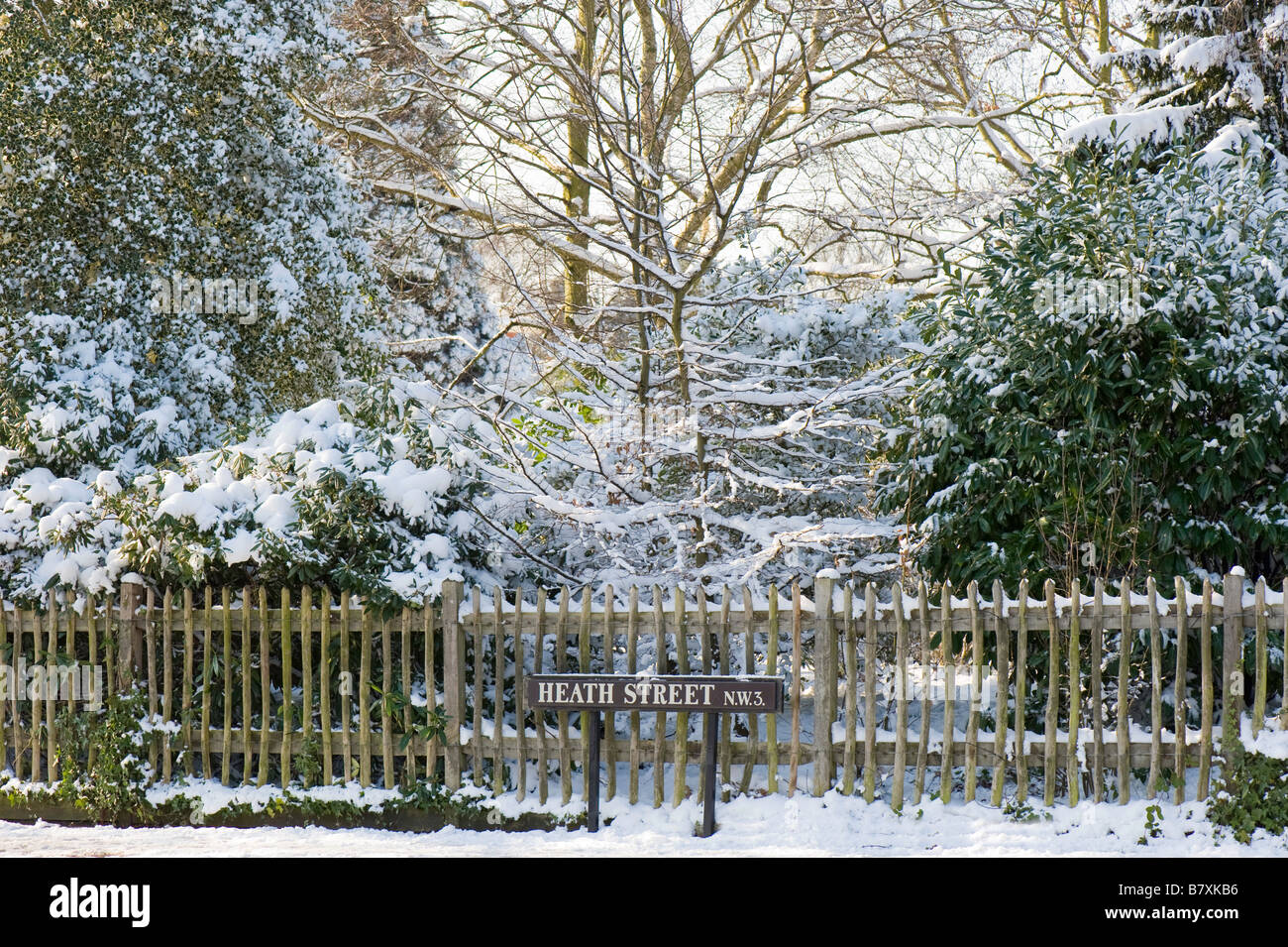 Hampstead im Schnee London Vereinigtes Königreich Stockfoto