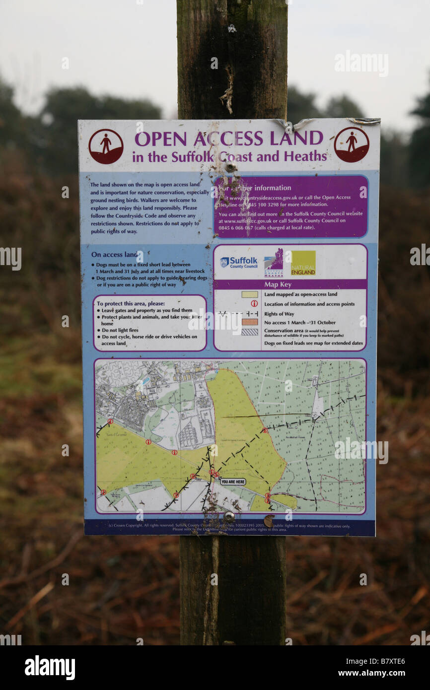 Melden Sie sich für Open Access Land Küste von Suffolk und Heideflächen AONB Sutton Heath Suffolk England Stockfoto