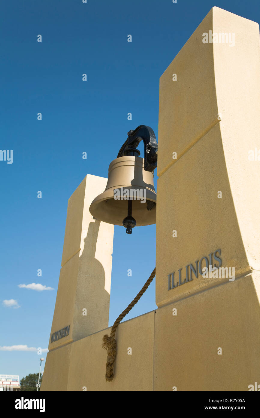 ILLINOIS DeKalb Bell außerhalb Einberufung Center Gebäude auf dem Campus der Northern Illinois University Stockfoto