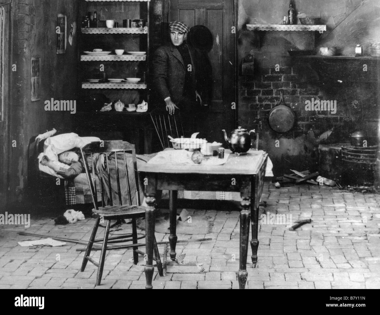 Gebrochene Blüten oder der Gelbe Mann und das Mädchen Jahr: 1919 USA Lillian Gish, Donald Crisp Regie: D.W. Griffith Stockfoto