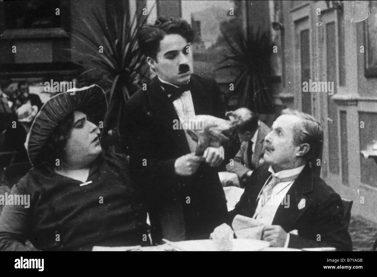 Die Eisbahn Jahr: 1916 USA Charlie Chaplin, Henry Bergman, James T. Kelley Regie: Charles Chaplin Stockfoto