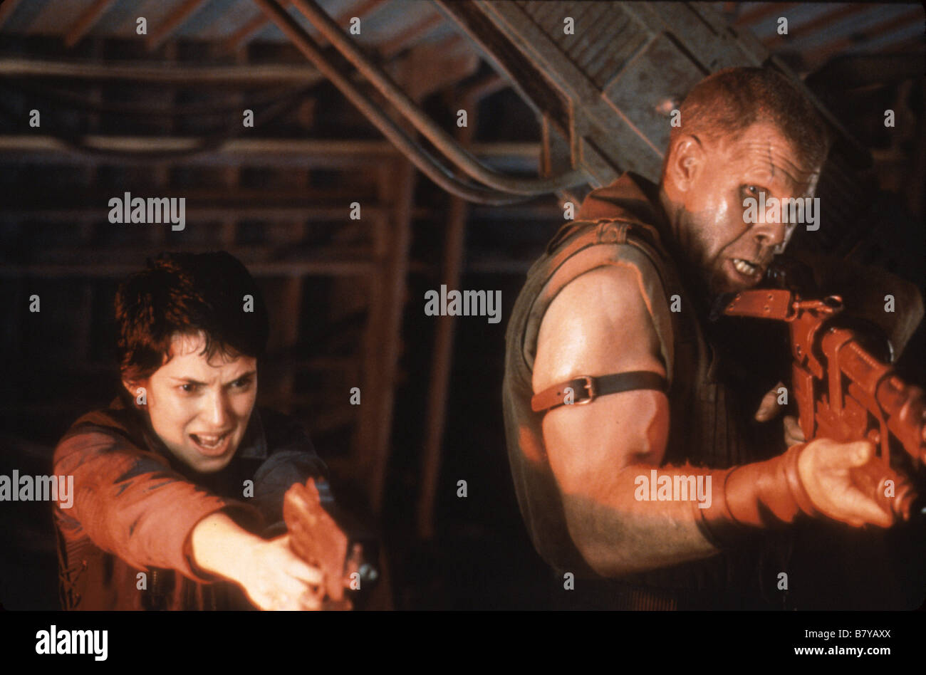 Alien resurrection 1997 ron perlman -Fotos und -Bildmaterial in hoher ...