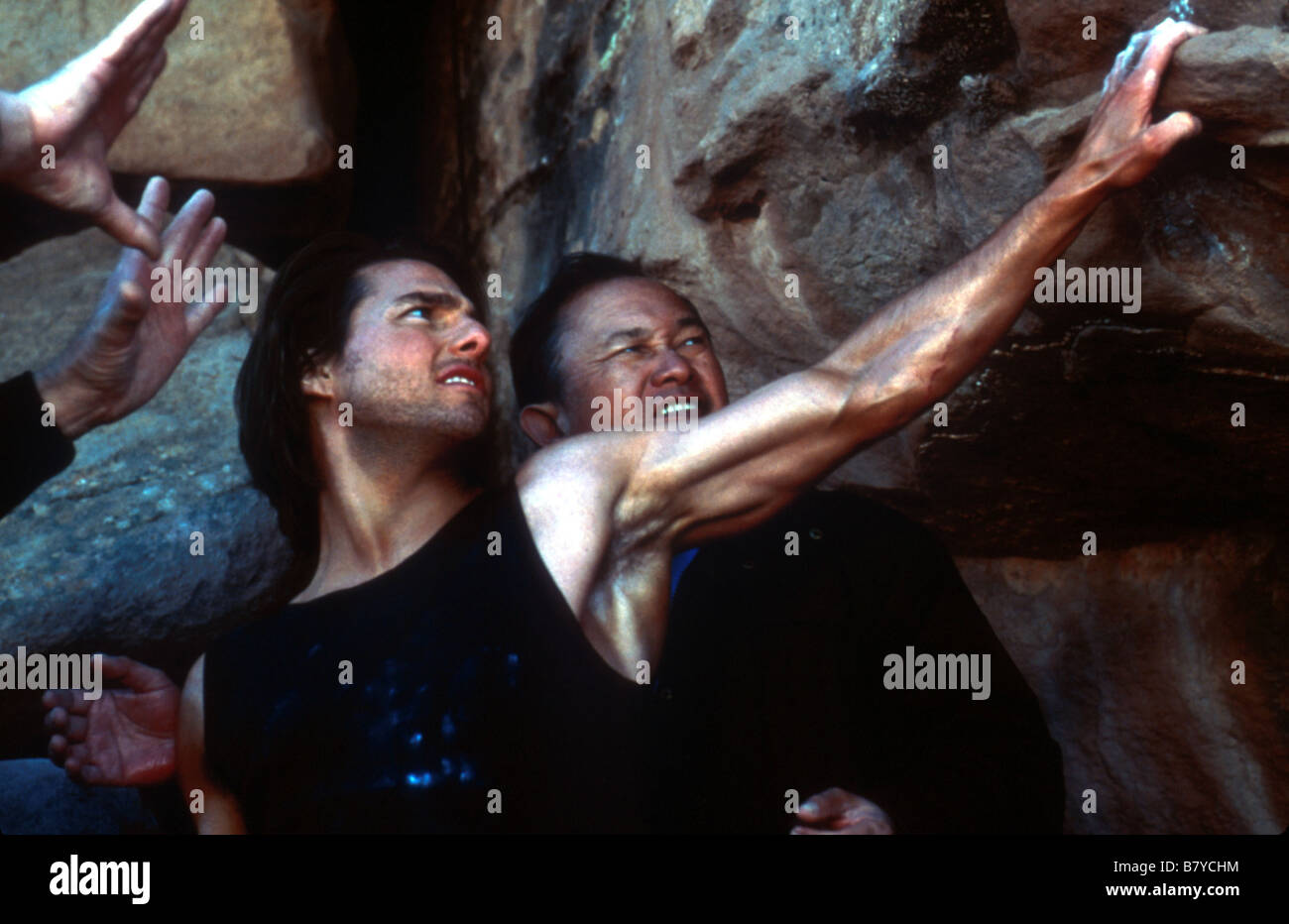 John Woo John Woo John Woo Tom Cruise Tournage Auf Festgelegte Mission Unmoglich Ii Annee 2000 Usa Realisateur John Woo Stockfotografie Alamy