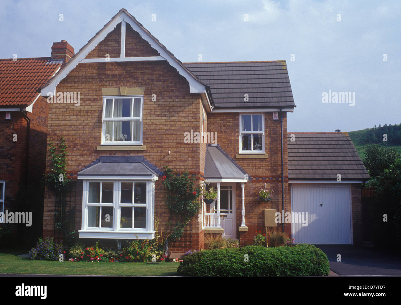 Glastonbury Somerset England UK moderne der 1990er Jahre freistehendes Einfamilienhaus in Neuentwicklung der edwardianischen Stil Gehäuse Stockfoto