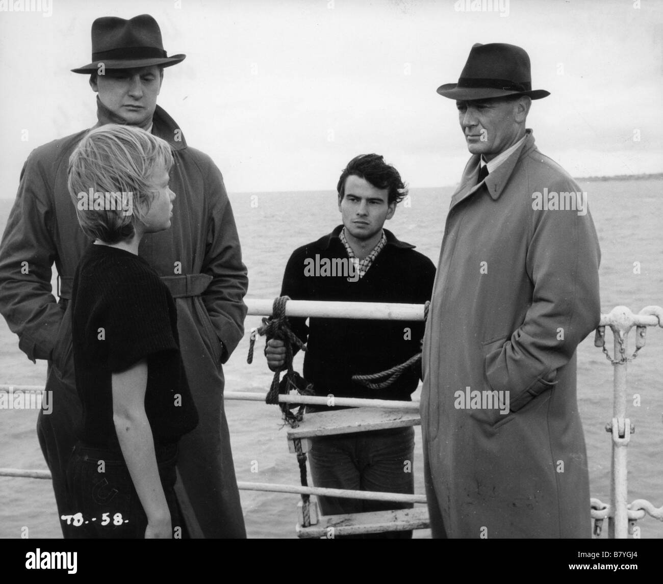 Les yeux du témoin Tiger Bay Jahr: 1959-UK John Mills, Hayley Mills, Horst Buchholz Regie: J.Lee Thompson Stockfoto