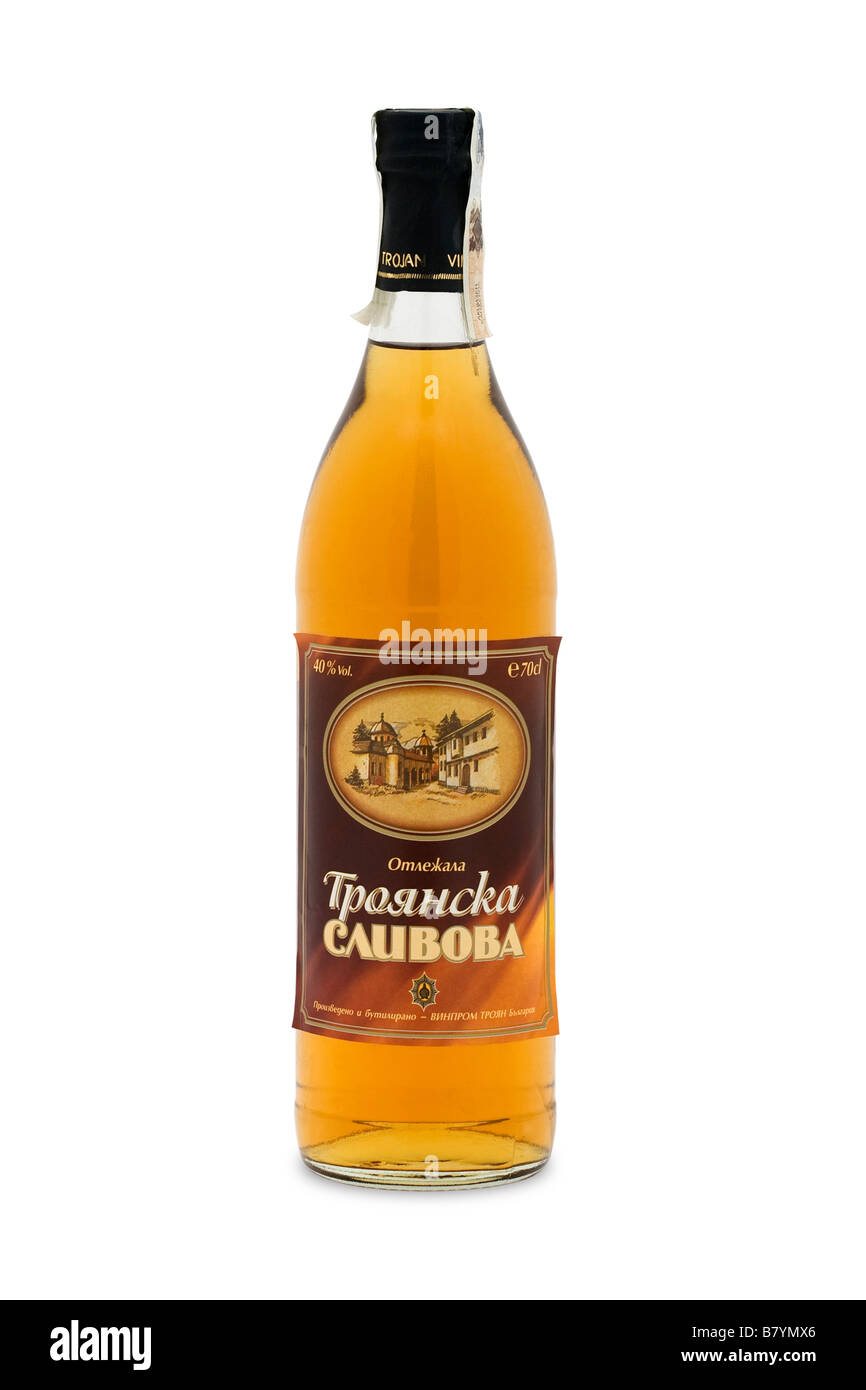 Bulgarien Vinprom Troqn Slivova Pflaume Frucht Eiche im Alter von weichen Geschmack Bukett Duft helle goldgelbe Farbe Stockfoto