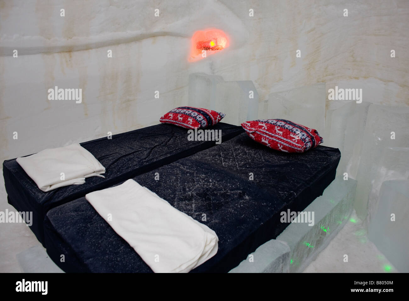 Ein Schlafzimmer in das Schneehotel in Kirkenes Norwegen 400 km über dem actic Kreis Stockfoto