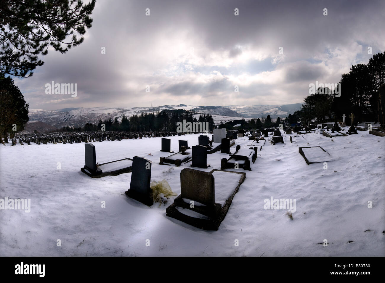 Penrhys Friedhof im Rhondda Valley in Wales. Stockfoto