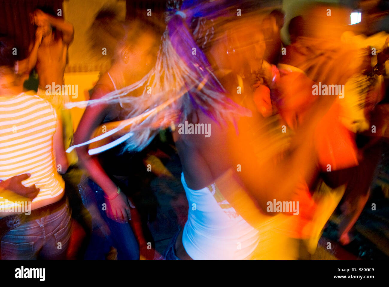 Tropischen Tanz Teil im Resort Club. Stockfoto