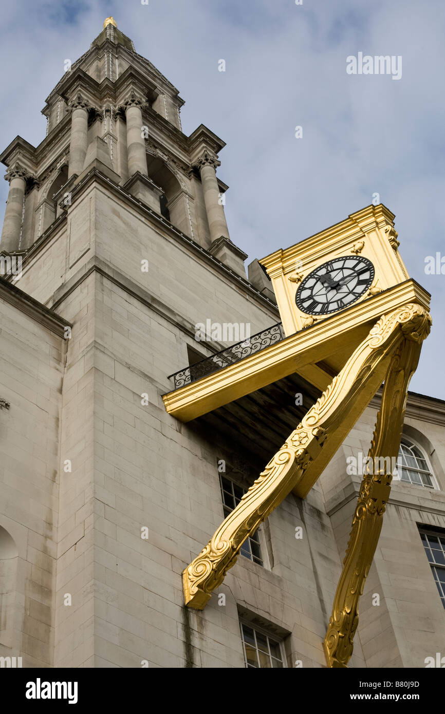 Uhr und Turm von Leeds Civic Hall Leeds Yorkshire Feb 2009 Stockfoto